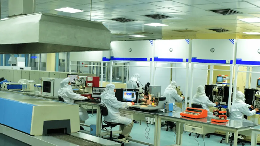 semi-conductor-laboratory_img_project4